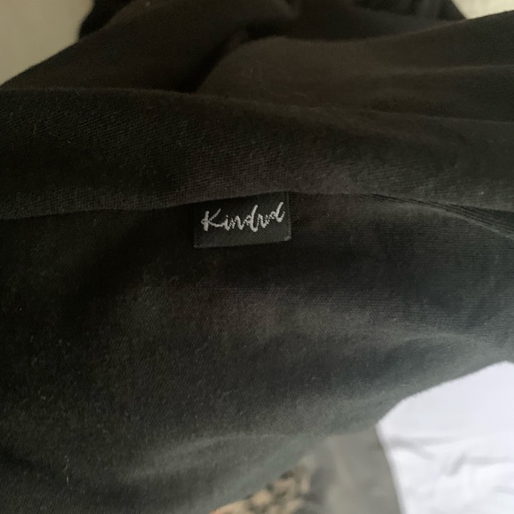 Kindred Clothing Co Skirt - Picture 7 of 7